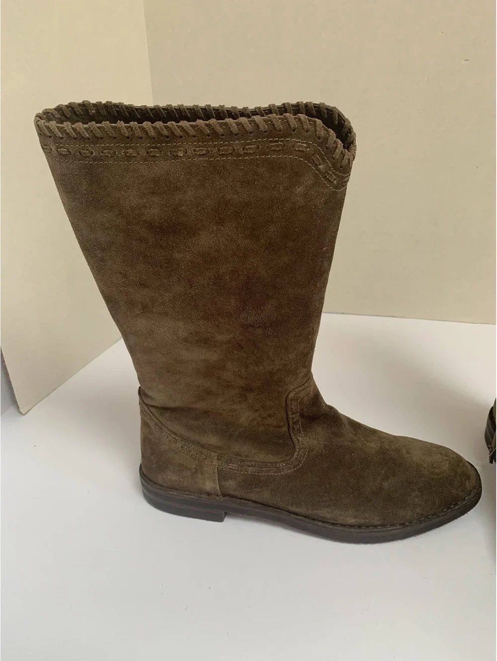 NWOT Trask Women's Brown Suede Mid Calf Boots Size 8.5 M